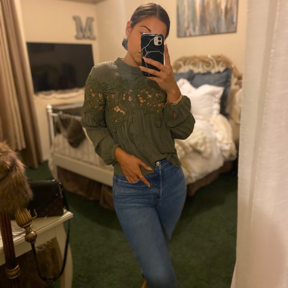 Flowy Lace Top